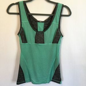 Lululemon Run Recharge Athletic Workout Tank Top